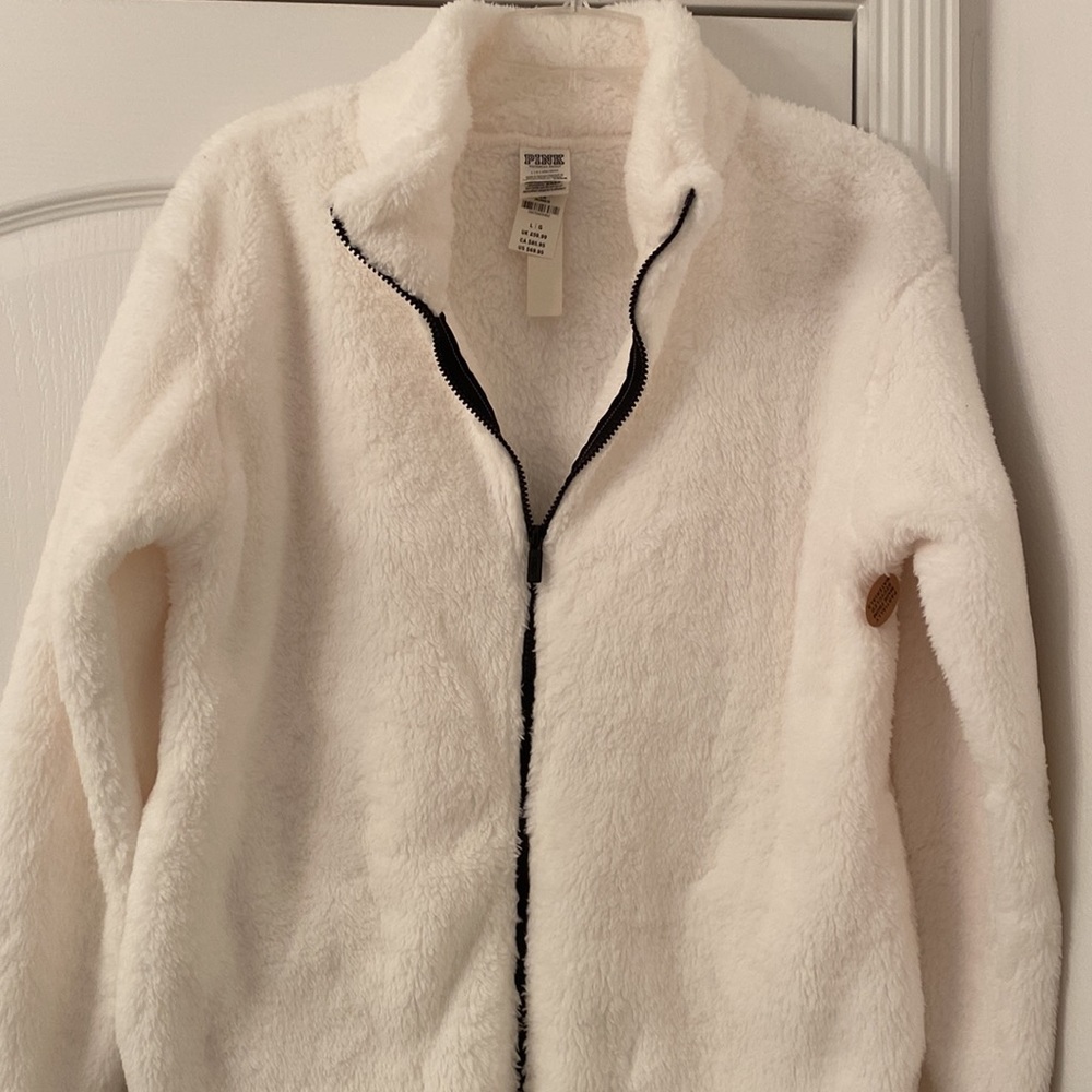 Pink Vs teddy jacket size l - Picture 4 of 10